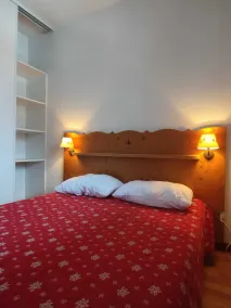 Mountain apartment ⭐️⭐️⭐️ heated pool, ski slopes 100m away. - Image 5