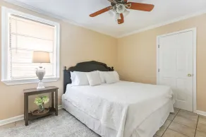 Comfort and Convenience, minutes away from historical French Quarter - Image 3