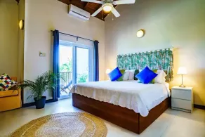 Nianna Coral Bay Gorgeous Townhouse- 2 - Image 5