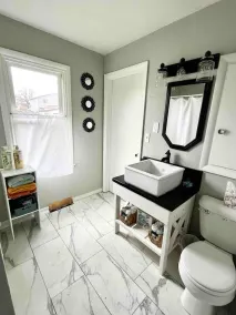 Fun, group friendly house close to fair! Sleeps 8 - Image 2