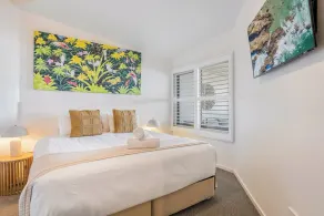 Beachfront holiday that delivers prime positioning. - Image 2