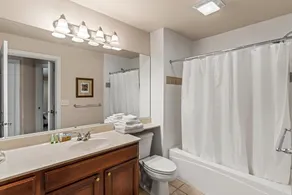 Spacious Lakeside Condo at Tagalong Golf Resort with Indoor Pool and Hot Tub - Image 4