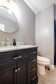 ★ Modern Renovation ★ 10-Bedrooms! Perfect For Large Groups! - Image 3