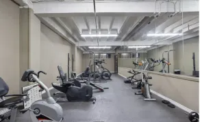 Lovely Condo in Downtown LA w/ Great Views & Pool - Image 2