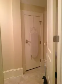 English Basement Apartment W/Private Entrance - Image 4