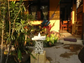 Great place for a group of friends or family - Image 5