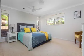 Absolute Beachfront Penthouse | Panoramic Ocean Views | Batemans Bay Luxury - Image 5
