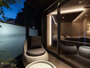 Smoking Suite double room with balcony with bat / Hiroshima Hiroshima - Image 2