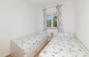 Cozy Apartment In Sevid With Wifi - Image 4