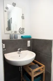 Moderne Ferienwohnung am Thüringer Wald perfekt für Familien, Paare & Urlaub mit Hund, mit Sauna & Balkon - Image 5