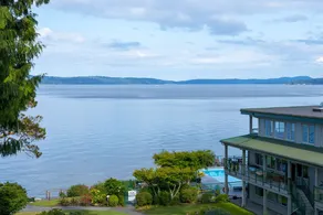 Oceanfront 2 bedroom Condo w/Stunning Views~Heated Pool/Hot Tub/Dock - Image 5