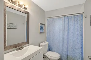 Spacious 5/2 in Orange Park - Image 3