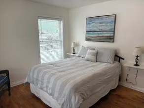 John's Beachside Cottage -- Short Walk To Terrific Lake Michigan Beach - Image 3