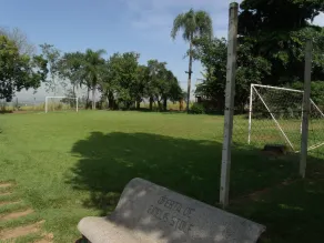 Piscina, cinco quartos,ar condicionado sauna a vapor,quadra de areia,futebol... - Image 2