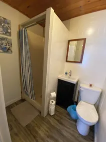 Cute Wasaga Beach Studio, short walk to the world's largest freshwater beach! - Image 3
