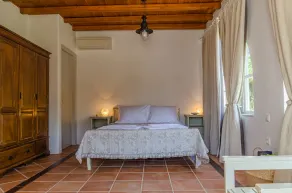 Entire Villa with Private Beach - Image 5