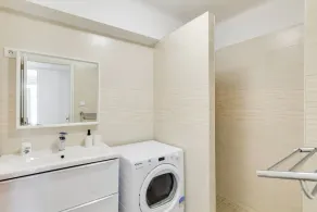 ⭐️MAGNIFIQUE T4 GARE SAINT CHARLES⭐️<br>VIEUX PORT/2 BALCONS CLIMATISÉ - Image 3