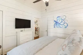 FAB East Beach Cottage, Pets, Pool & Spa; 30 Sec to the BEACH! 6 seat golf cart! - Image 5