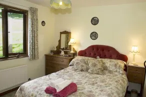 relax and unwind in the beautiful Blackdown Hills on the Devon/Somerset border - Image 2