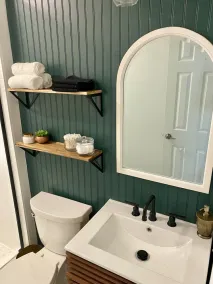 Family-sized townhome, less than 1 block from the beach! - Image 2