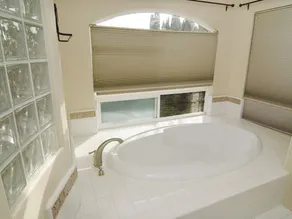 * VENTE D'AOUT!* Méditerranée Villa Beach Getaway! Piscine privée / Spa près de la plage - Image 4