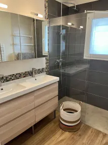 Villa with swimming pool for a wonderful vacation. - Image 2