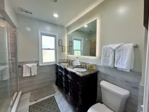 Entire Beautiful Grove Home - Image 2