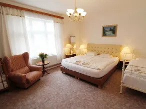 Maravillosa casa de vacaciones privada para 11 personas con WIFI, TV, patio y mascotas permitida - Image 3