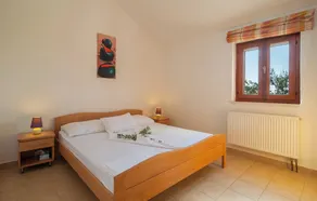 Holiday Home Stomorica - Secluded Olive Estate with Private Pool, Brač - Image 5