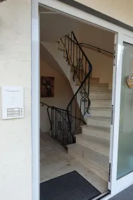 Bright 108 sqm apartment - Image 4
