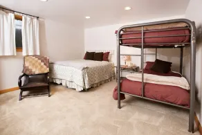 Gorgeous Rustic Ranch House & Farm Stay on 955 acre Ranch & Berry Farm-Sleeps 15 - Image 5