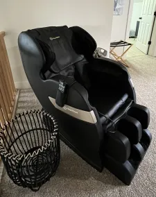10 mins U of O, Autzen, airport HOT TUB, park, Quiet location! - Image 2