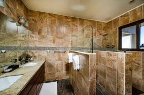 Spectacular, Gated, Oceanfront Luxury Villa w/ Pool - Playa Flamingo, Costa Rica - Image 5
