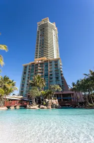 Crown Towers Resort Private Apartments - Image 2