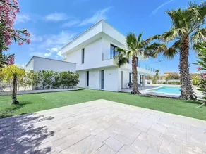 Strandvilla, riesiger privater Pool und Garten - Image 5