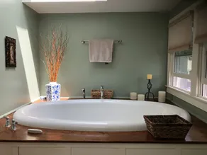 Charming Cape Cod Retreat Nestled b/w Mashpee River & Popponesset Bay - Image 2