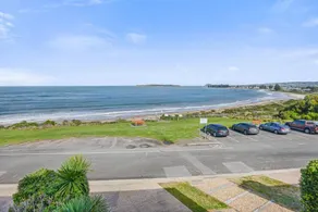Absolut - Hayward Court, Victor Harbor - Image 5