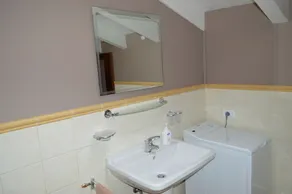 Roe Volciano: Gardasøen - B & B Apartaments Il Melograno - Image 4
