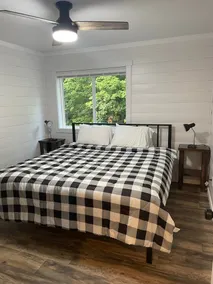 Hidden Hideway, fully furnished home perfect for family get aways! - Image 4