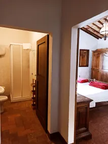 Villa in Siena Hills, flat 4/6 pax with pool A/C - heating- garden - Image 4