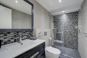 Casa Luna by Finest Rentals - Image 5