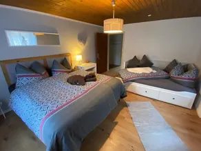 Flat (2nd floor), near Andermatt, for max 9 Pers, 4 sleepingsrooms and 2 bath - Image 3