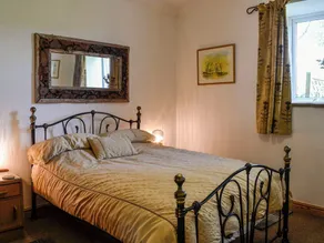 1 bedroom accommodation in Annan - Image 5