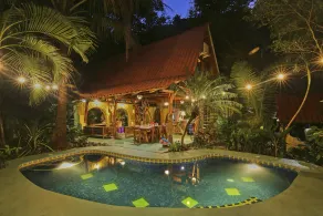 Nosara Sunrise Bed and Breakfast, Coral Room - Image 3
