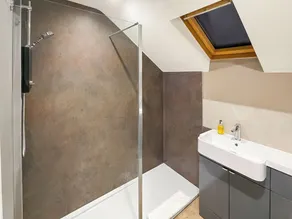The Helmsley Retreat - Image 4