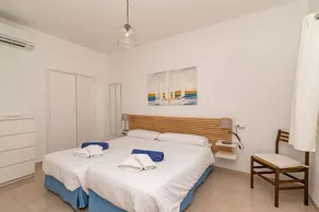 Villa Me Chabot by Sealand Villas - Image 4