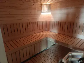 Large holiday home, summer pool, sauna, jacuzzi - Image 4
