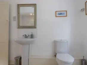 BODKIN COTTAGE, pet friendly, character holiday cottage in Dunster - Image 4