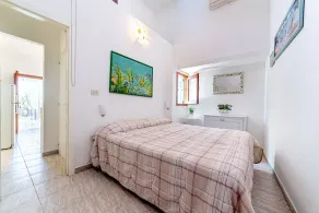 Mareverde.Gorgeous beachfront cottage with pool and very close to the sea access - Image 5