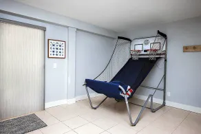 Sanibel Surfsound Home - Heated pool and easy walk to the beach - Image 2